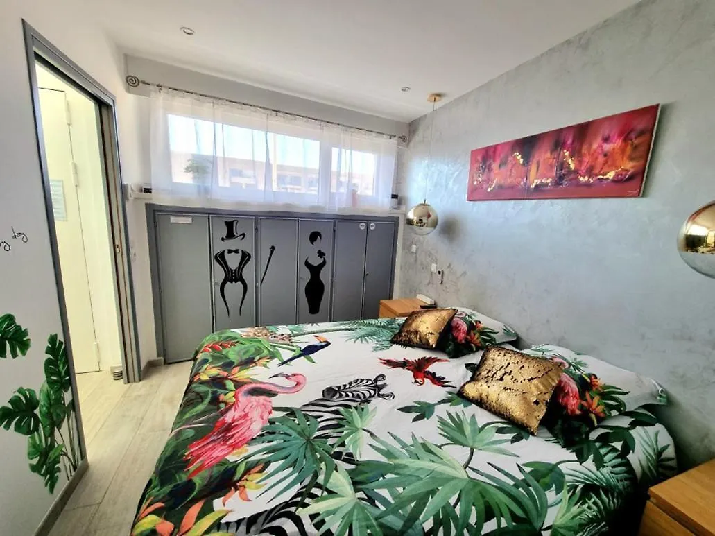 Royal Lux Nice -Last Floor, See View 0*,  Francja